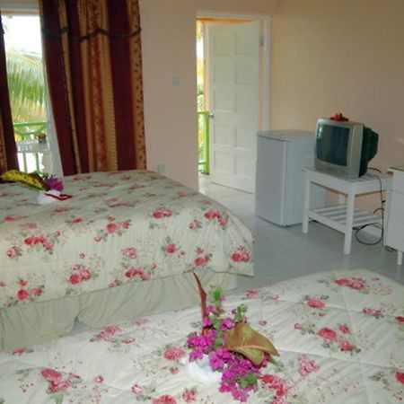 Our Past Time Hotel Negril Chambre photo